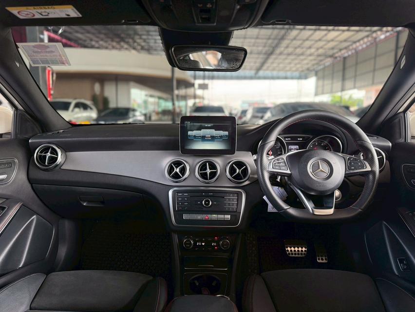 BENZ GLA-CLASS 250 AMG ปี 2018 รูปที่ 13