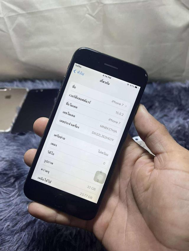 iPhone 7 32 กิ๊กสแกนได้กล้องปกติหน้าหลังแบต 77% บอดี้มีรอยนิดหน่อยใส่เคสสวยใช้ได้ทุกซิมขาย