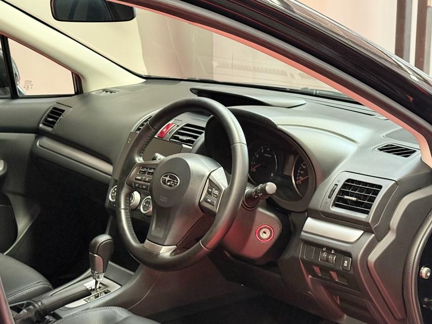 2016 SUBARU XV 2.0 STI รถมือเดียวออกป้ายแดง รถวิ่งน้อย ประวัติศูนย์ครบ รถไม่เคยมีอุบัติเหตุครับ 10