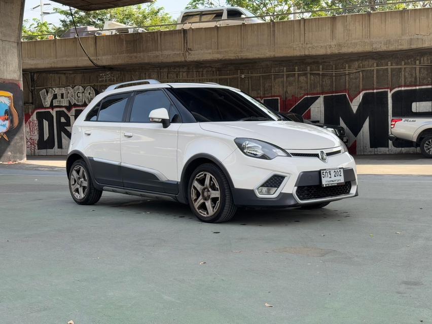 ขายรถ MG3 1.5 Xcross ปี 2016 สีขาว เกียร์ออโต้