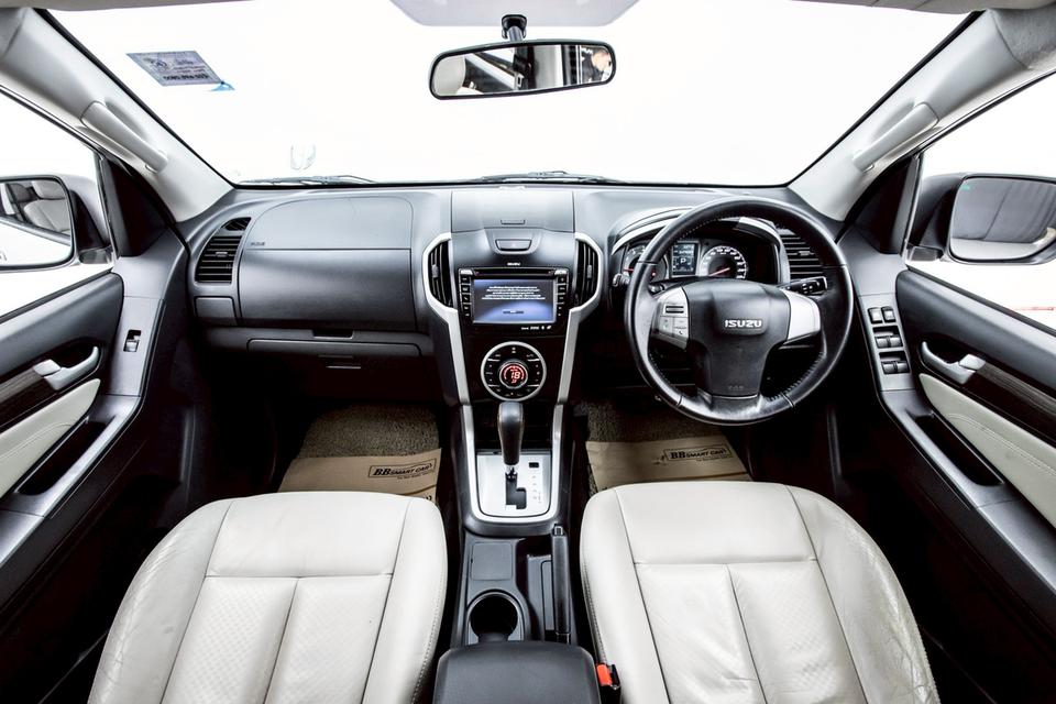 รหัสรถ 3A920 MU-X 3.0 DVD NAVI 2014 12
