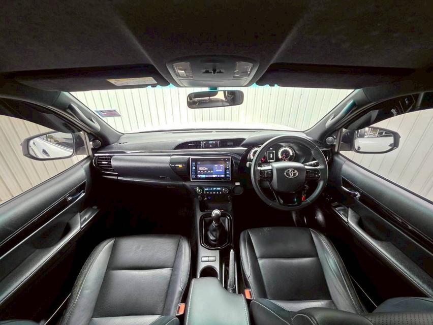 TOYOTA HILUX REVO 2.4 PRERUNNER DOUBLE CAB ปี 2019  13