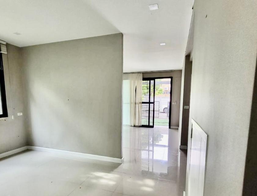 ขายทาวน์เฮาส์ 3 ชั้น Patio วัชรพล-รามอินทรา - 31 ตร.ว *หลังริม ใกล้เพลินนารีมอลล์* 4