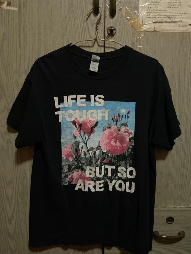 เสื้อยืดแบรนด์ gildan