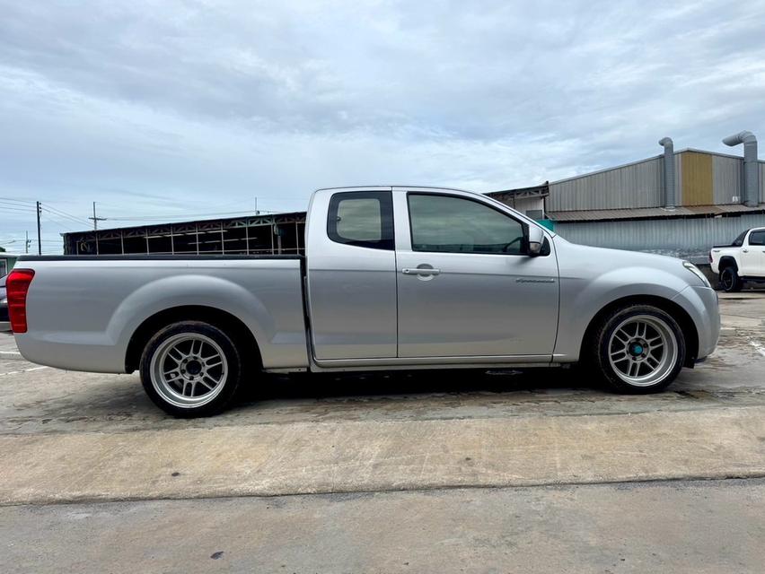 👆ราคา 209,000 ขายสด ISUZU D-MAX ALL NEW 2.5 ปี2012 เกียร์ธรรมดา เครื่องดีเซล 2500CC ตัวเตี้ย แคบเปิดได้ เบาะผ้าเ รูปที่ 6