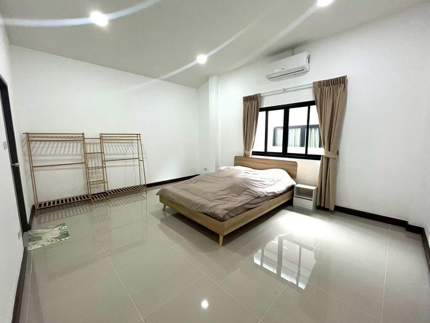 ขายบ้านเดี่ยวหลังใหญ่ บ้านฉาง–ระยอง 4 ห้องนอน พร้อมเฟอร์ฯ ราคา 3.39 ล้านบาท 3