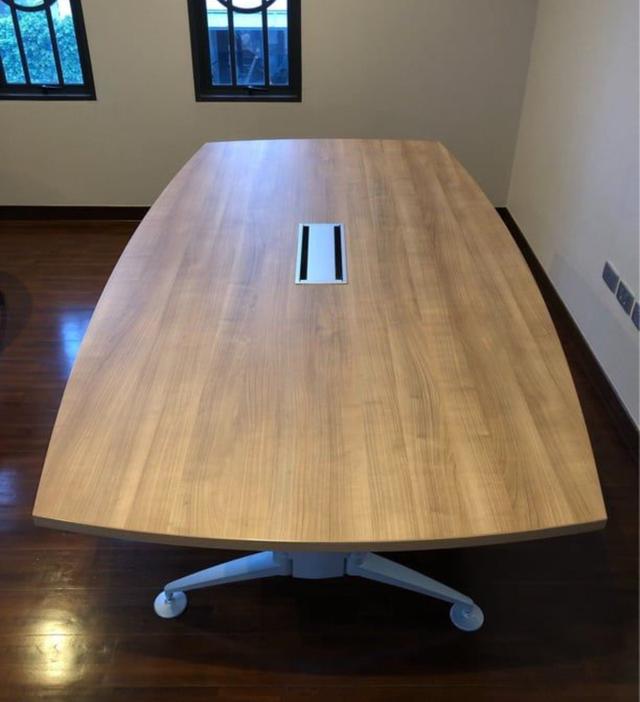 โต๊ะประชุมงาน 1