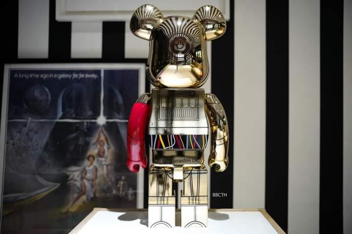 BEARBRICK C-3PO THE FORCE AWAKENS 3