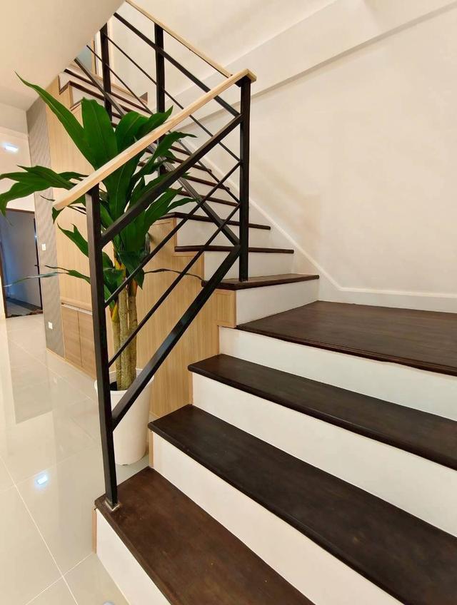 หมู่บ้านสมชายพัฒนา  12