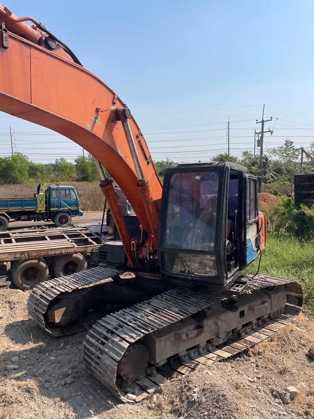 ขาย Hitachi EX 200-2 4