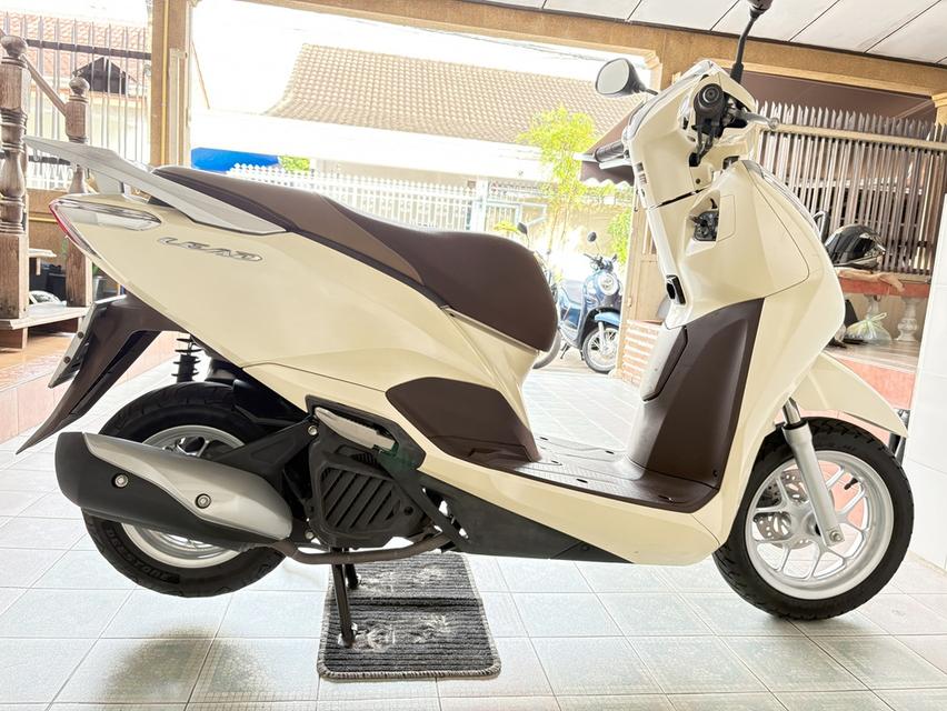 Lead125 2V สภาพใสกริ๊บ เครื่องดี ศูนย์ดี ชุดสีสวย ผ่อนได้ ไม่ต้องค้ำ จัดส่งได้ทั่วไทย มีเก็บปลายทาง วิ่ง8000 ปลายปี64 6