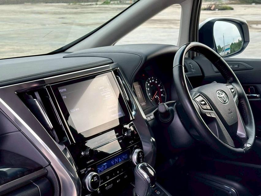 Toyota Alphard 2.5 SC Package MNC ปี 2020 จด 2021 15