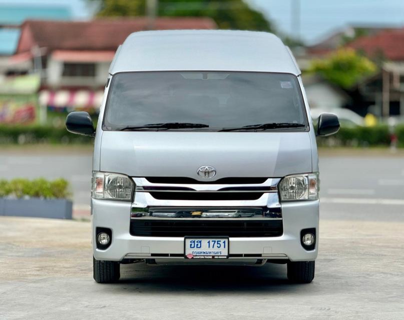 ขายToyota Commuter 3.0. D4d ปี19 6