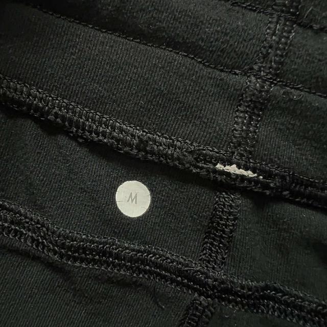 กางเกงขาสั้น lululemon