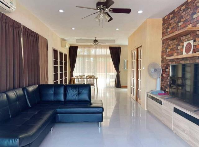 บ้านเดี่ยว 2 ชั้น พร้อม office บิวอินสไตล์ญี่ปุ่นทั้งหลัง พร้อม Genkan 6