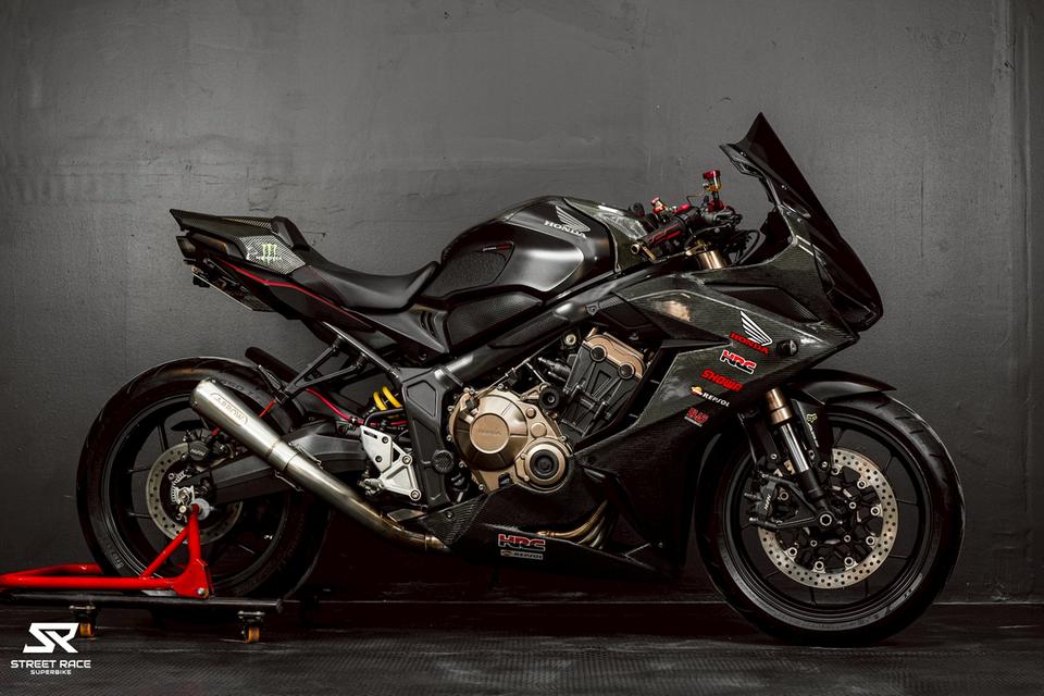 🔥 Honda CBR650R ปี 2019 | ดำดุ ของแต่งท่วม คาร์บอนจัดเต็ม ปั๊ม Brembo แท้! 🔥 CBR650R คันนี้ไม่ใช่แค่สวย แต่ “ของถึง” จัดคาร์บอนมาแบบเต็มลำ ปั๊ม Bre รูปย่อยที่ 4