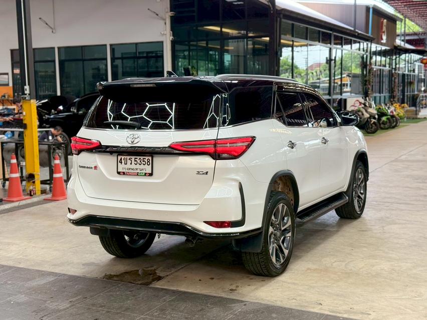 TOYOTA FORTUNER 2.4 Legender 4WD ปี 2023 รูปที่ 5