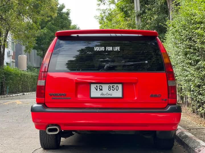 Volvo 850 สีแดง 6