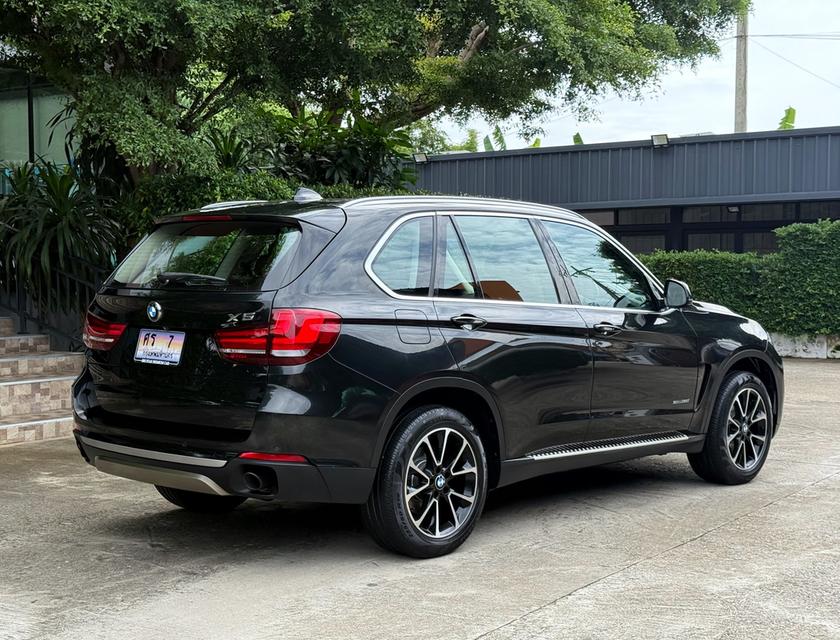 2017 BMW X5 25D ( B47 ) รถมือเดียวออกป้ายแดง รถวิ่งน้อยเพียง 8X,XXX กม ประวัติศูนย์ครบ ไม่เคยมีอุบัติเหตุครับ