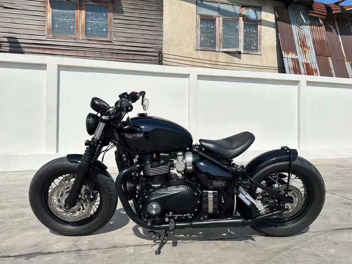 Triumph Bonneville Bobber 2018 2