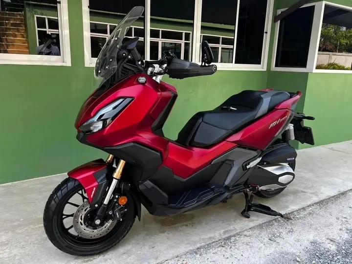 ส่งต่อเครื่องสวยราคาดี Honda ADV350 3