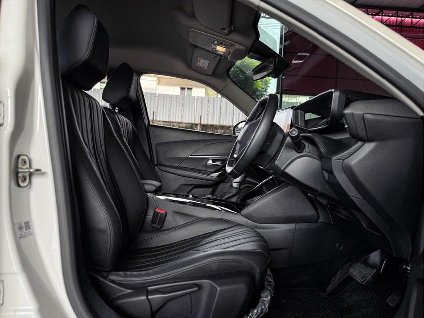 Peugeot 2008 1.2Allure ปี23 12