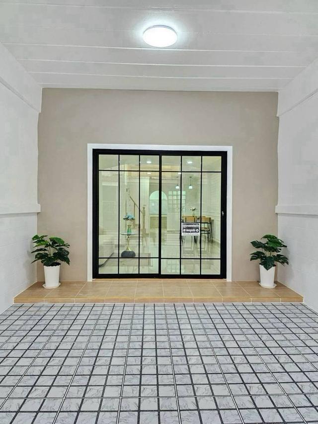 🔥 🏡 ✦ บ้านสวยพร้อมอยู่ ทำเลดี! ✦ 🏡 🔥 ขายทาวน์เฮาส์รีโนเวทใหม่ทั้งหลัง พร้อมเข้าอยู่ โซนนนทบุรี ✨ ราคาเพียง 1.59 ล้านบาท! 7