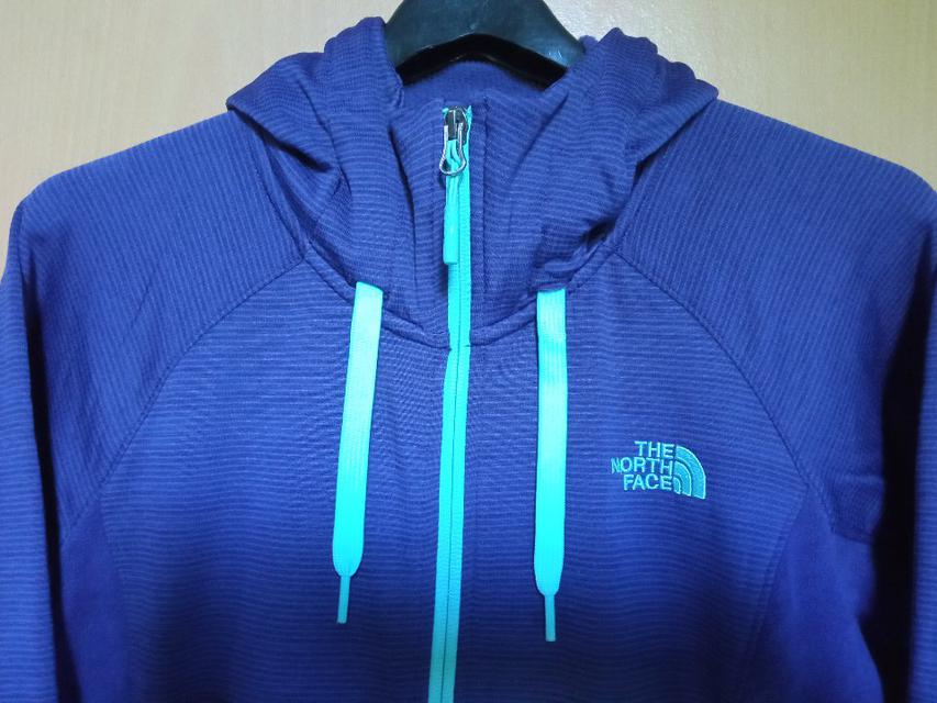 เสื้อแจ๊คเก็ตมีฮูดกันหนาว the north face สำหรับคุณผู้หญิง ป้ายไซร์ L วัดจริง M