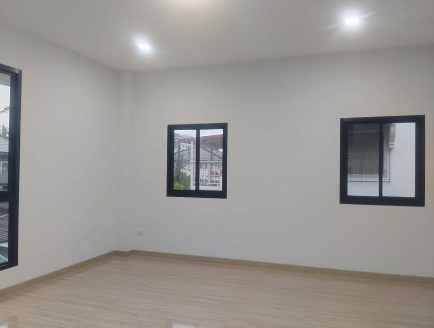 [For Sale] New House Large 2-Storey Detached House in Sukhumvit 93, Near BTS Bang Chak 7