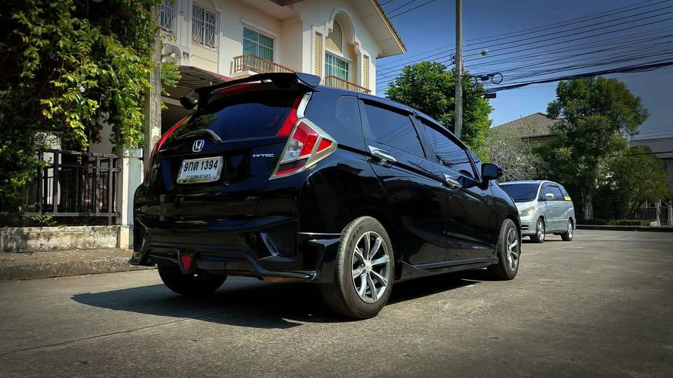 Honda Jazz รถบ้านแท้ๆ 7