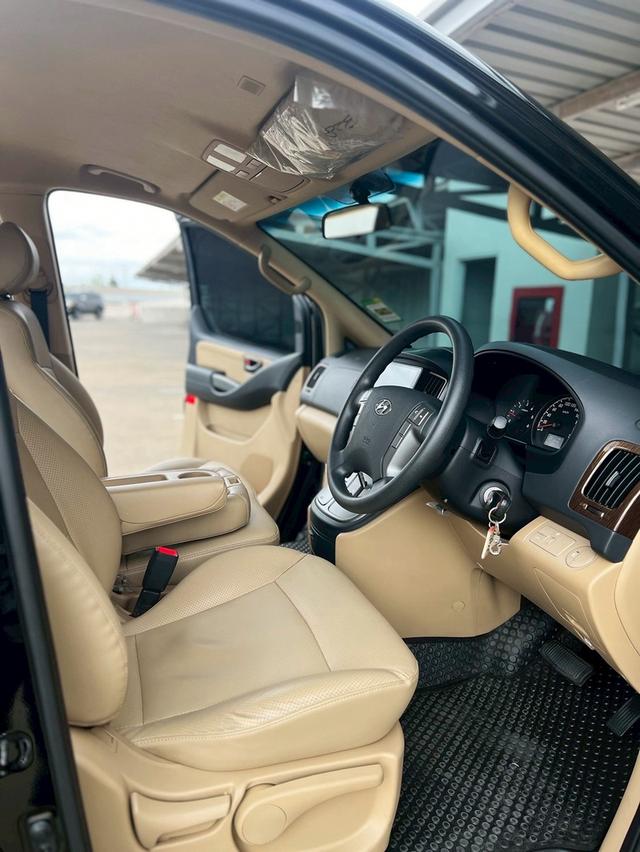 HYUNDAI H-1 2.5 Elite ปี 2018 เครื่องดีเชล  8