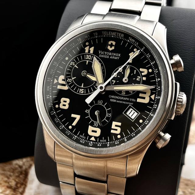 Victorinox Swiss Army Infantry Vintage Chronograph 9