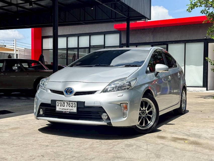 ขายรถ Toyota Prius 1.8 Hybrid Top grade Hatchback ปี 2012 สีเทา เกียร์ออโต้