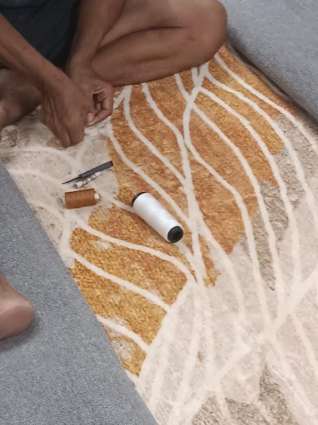 #ปูพรม  ซ่อมพรม ซักพรม # เย็บขอบพรม  #ต่อพรม#ปูกระเบื้องม้วน #ปูกระเบื้องยาง SPC #ปูหญ้าเทียม ทีมงานช่างวาสพร้อมบริการ งานปู-ซ่อมพื้นครบวงจร T/Line 08 รูปที่ 2