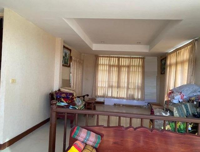 ถ.ขุมทอง-ลุมโตยติง ตลาดตั้งเจริญ 4.3กม. รร.วัดขุมทอง 700 ม.ให้เช่าบ้านเดี่ยว 2 ชั้น 70ตร.วา.มีเฟอร์ 3นอน 3น้ำ 8