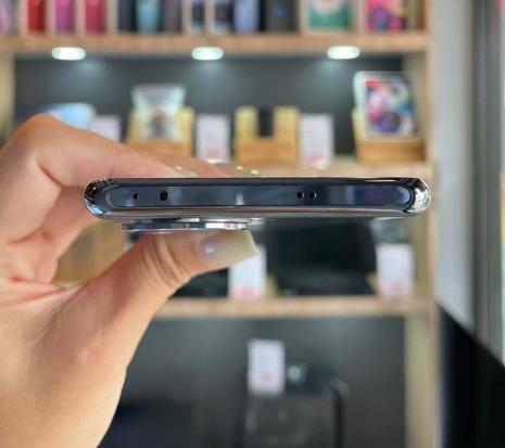 OPPO Reno11 สีดำสวยไร้ตำหนิ 7