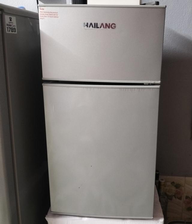 HAILANG ตู้เย็นเล็กสำหรับเด็กหอ