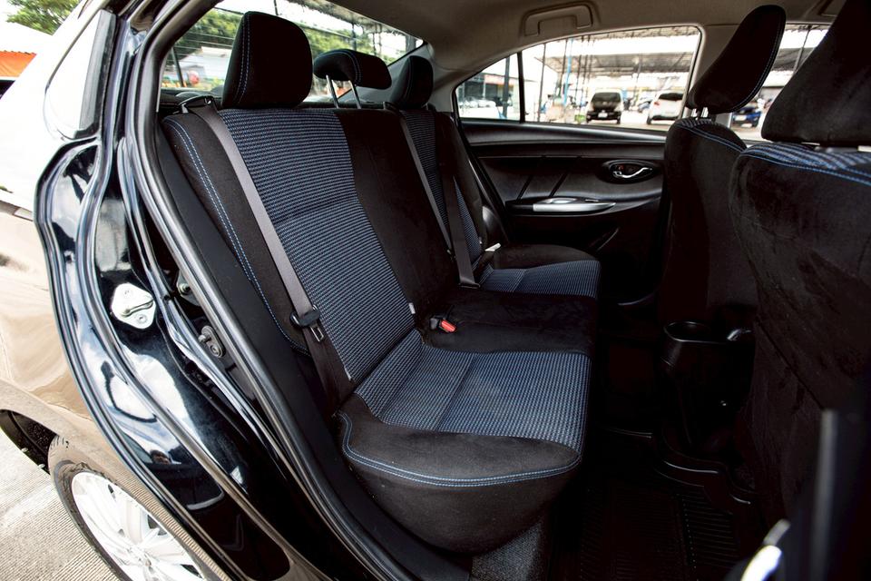 Toyota Vios 1.5G Airbag Abs ปี 2014 เกียร์ออโต้ สีดำ มือเดียวป้ายแดง 12