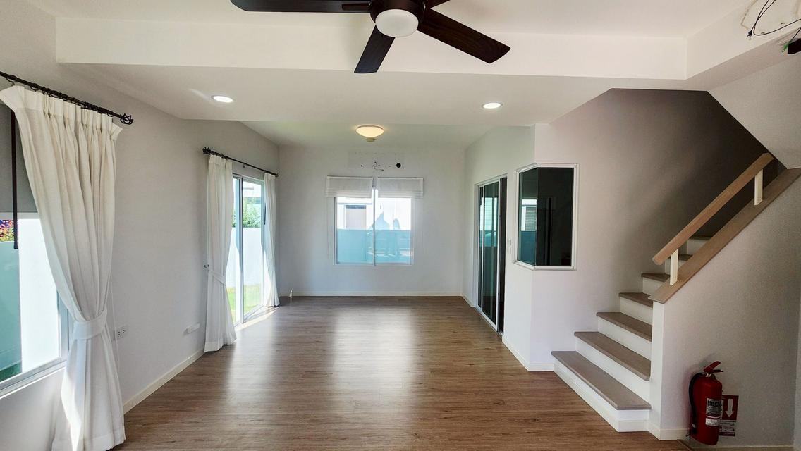 ขายบ้านแฝด 2 ชั้น โครงการวิลลาจจิโอ ประชาอุทิศ 90 (Villaggio Prachauthit 90) บ้านสวยราคาดี ขายขาดทุน ต่ำกว่าซื้อจากโครงการ! 🏡 10