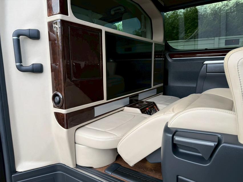 รหัสรถ PBG9999 Toyota Majesty 2.8 Premium 6AT ปี 2020 รูปที่ 12