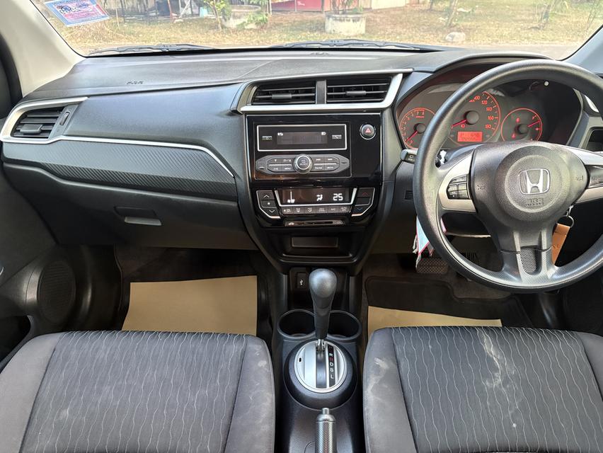 Honda Brio hatchback ปี 2018