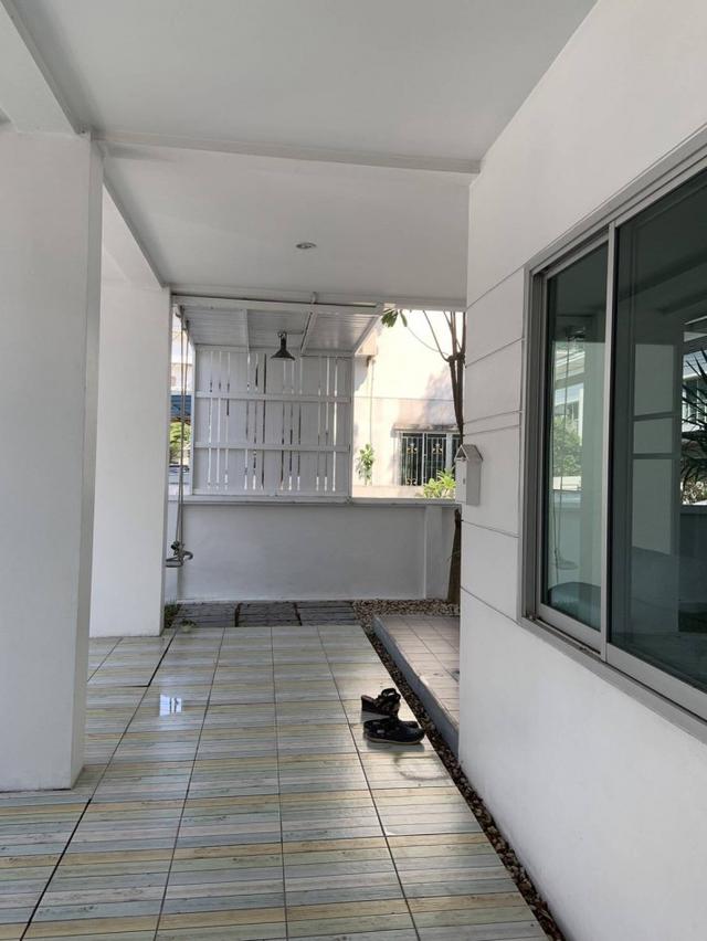 ขาย พร้อมผู้เช่า ทาวน์โฮม Nirvana Park Sukhumvit 77 (เนอวานา พาร์ค สุขุมวิท 77) 37 ตรว. 192 ตรม. 4 นอน 3 น้ำ 2 ชั้น