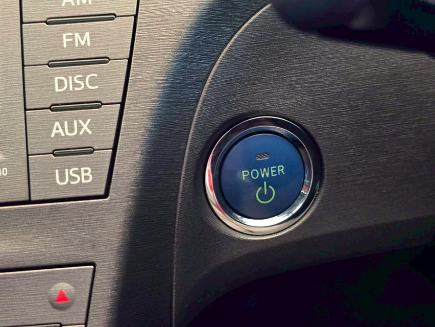 รหัสรถ WMT9392 Prius Hybrid 1.8 Top Option ปี 2012 13