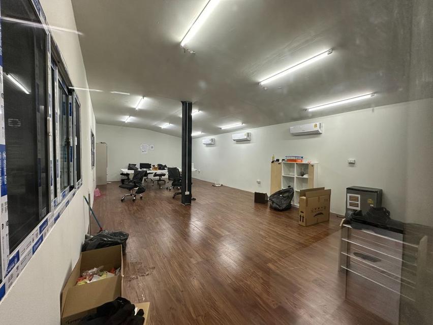 ให้เช่าโกดัง พร้อมออฟฟิศ ซอยนวลจันทร์ 21 เหมาะสำหรับทำคลังกระจายสินค้า โรงงานขนาดเล็ก สำนักงาน (N.1994) 3