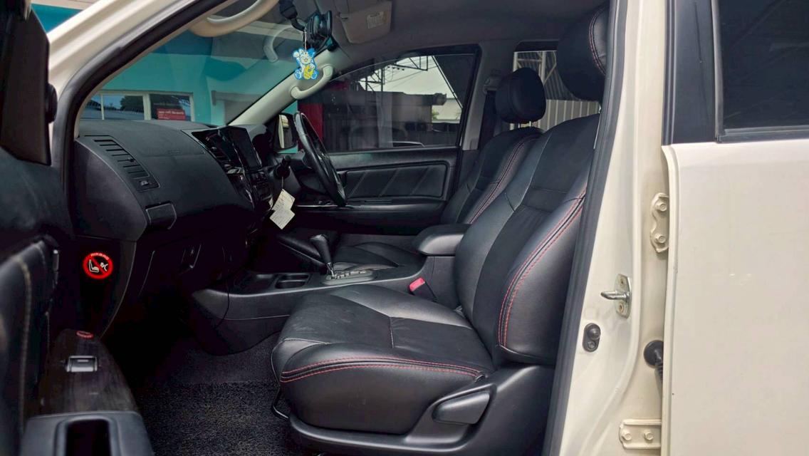 TOYOTA FORTUNER, 2.7 V ปี 2014 โฉม ปี11-15  11