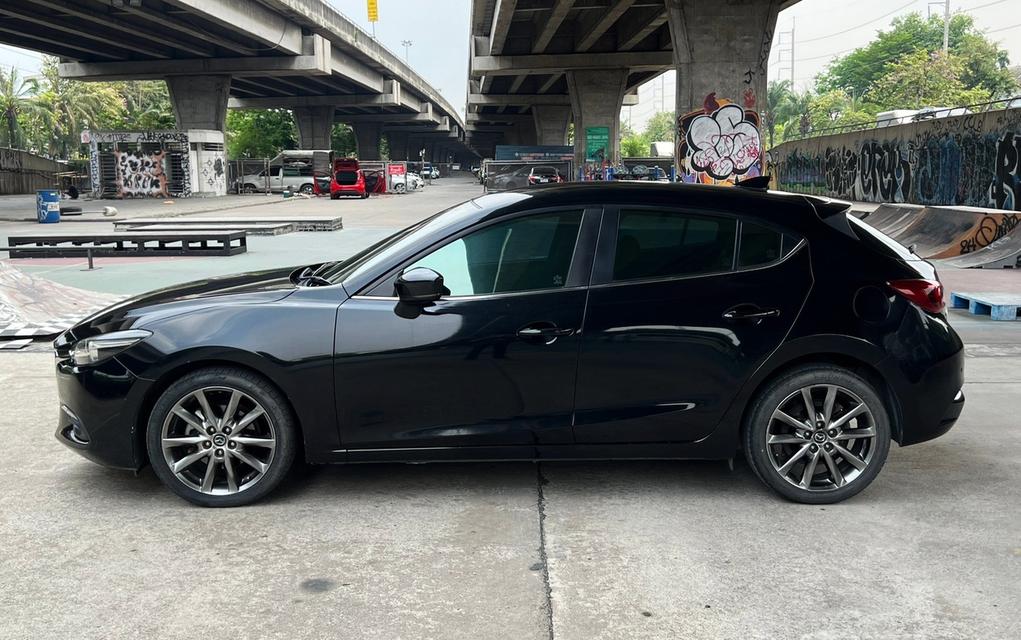 Mazda-3 2.0 S 5DR ปี 2018 3