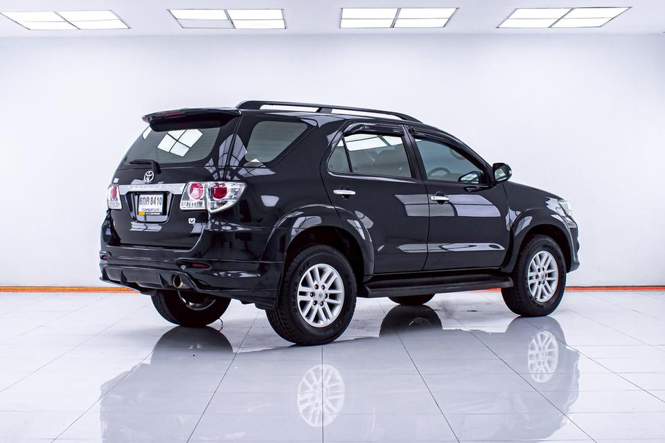TOYOTA FORTUNER 2.7 V 2WD 2011  12
