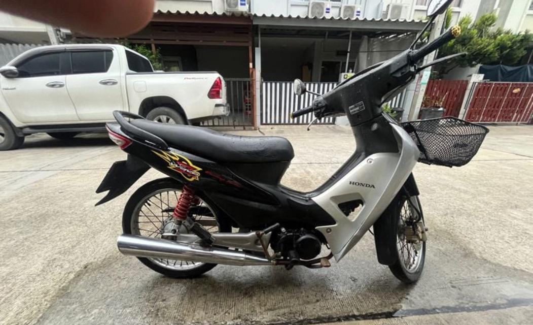 ปล่อยขายด่วน Honda Wave 100z 3