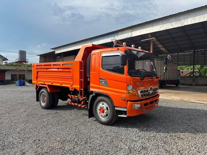 รถ 6 ล้อ HINO FG8J 212 แรงม้า 4