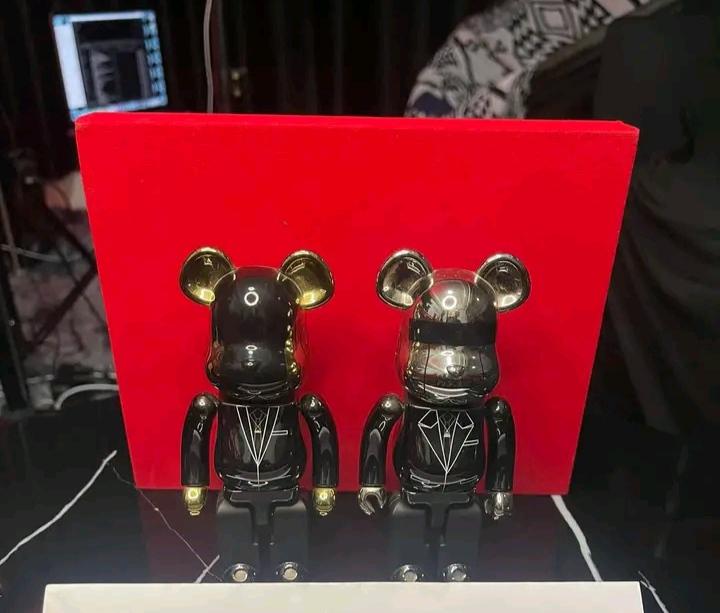 Bearbrick สภาพใหม่มาก 2